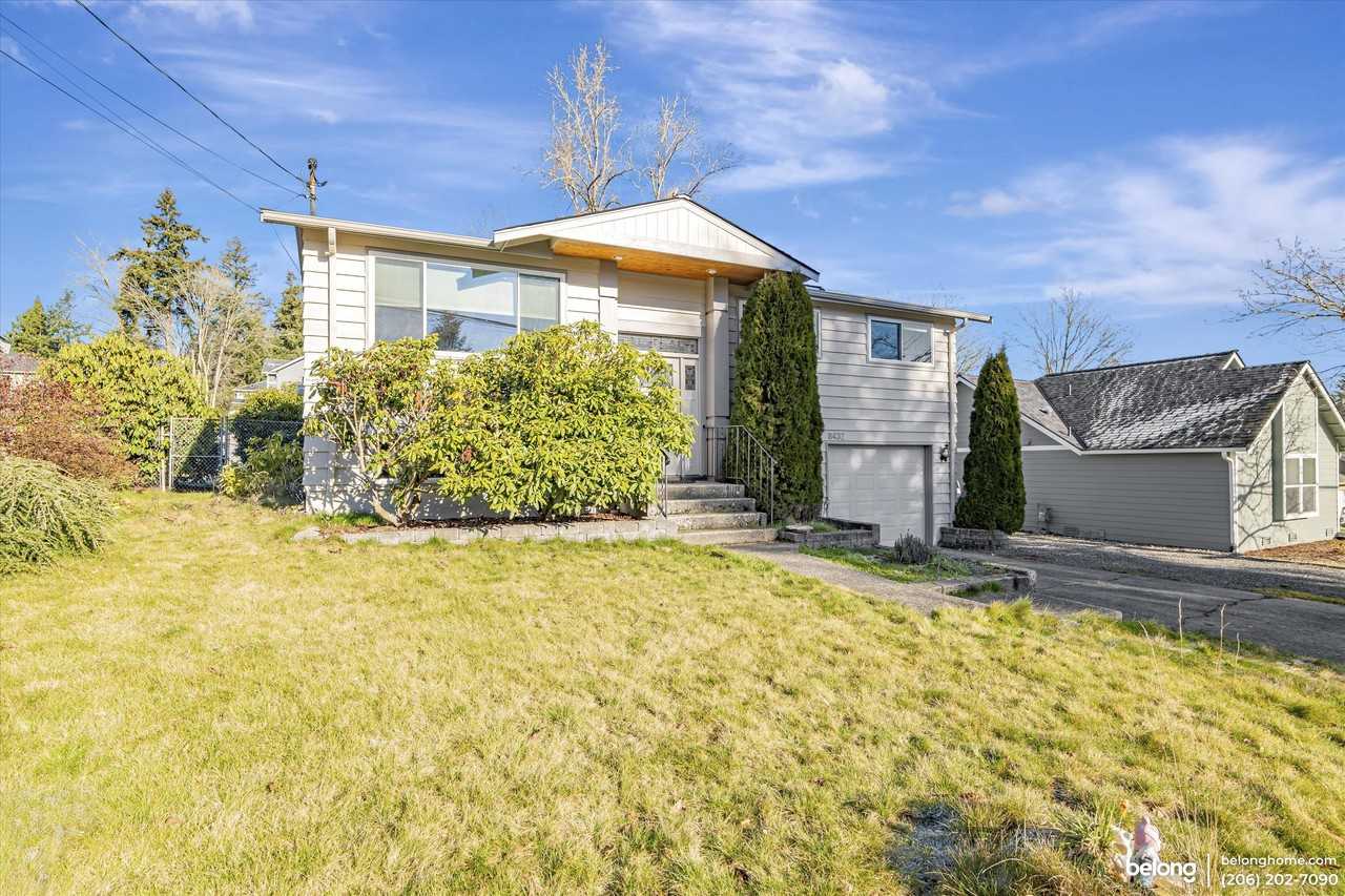 8432 Ne 145th St - Photo 2 of 21