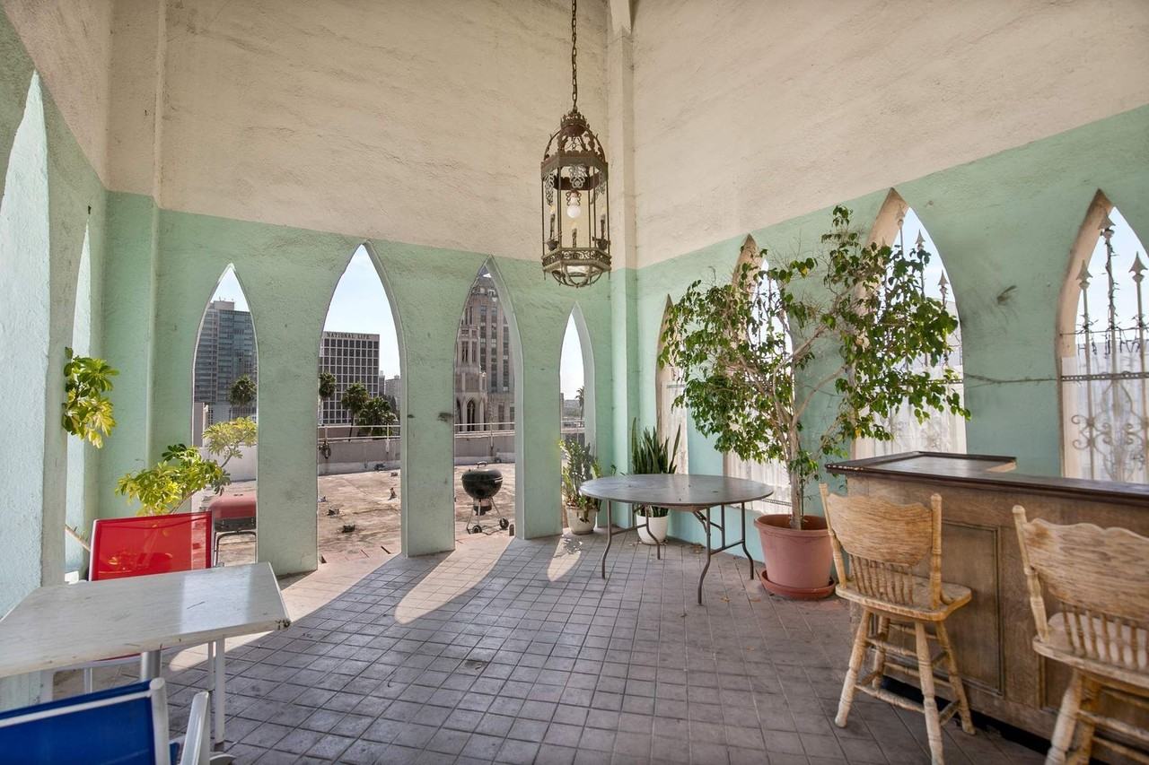 634 S Gramercy Pl #708 - Photo 5 of 17