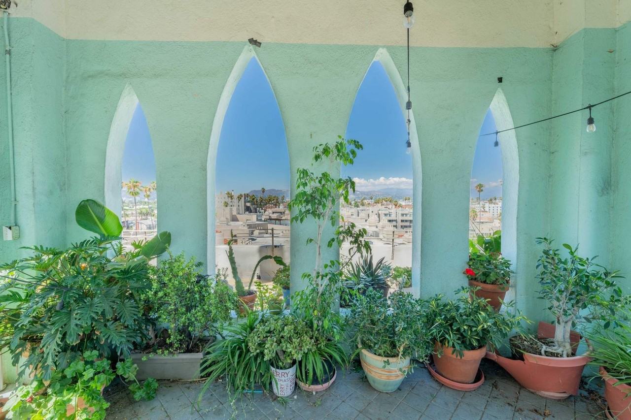 634 S Gramercy Pl #708 - Photo 6 of 17