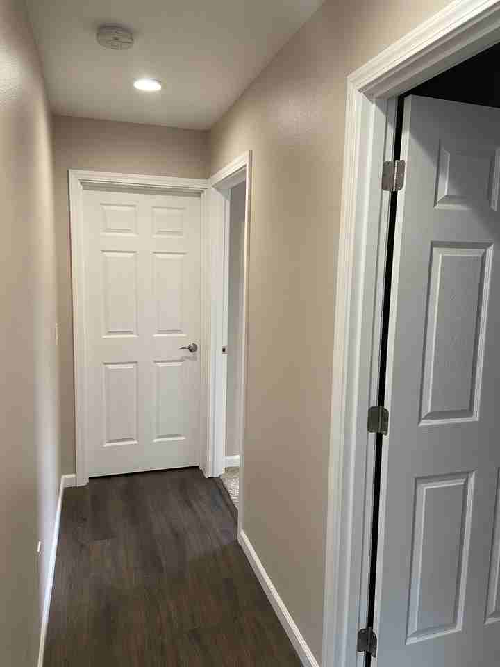 705 12th Ct Sw #NA - Photo 5 of 11