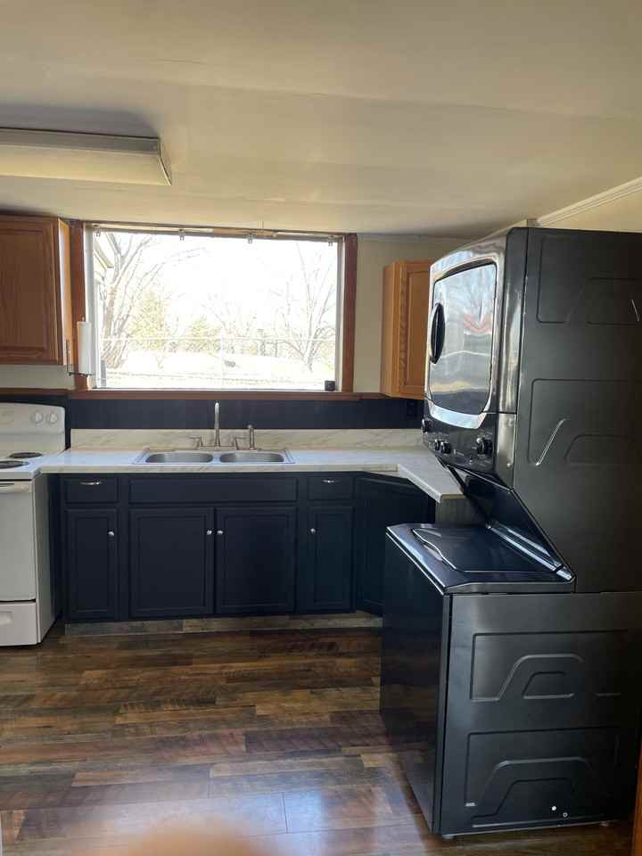 1009 High St #A - Photo 4 of 8