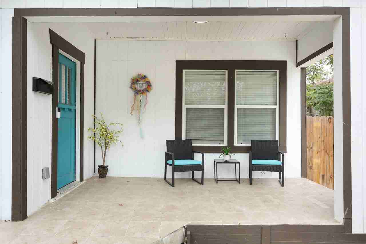 1007 Avant Ave #NA - Photo 2 of 24