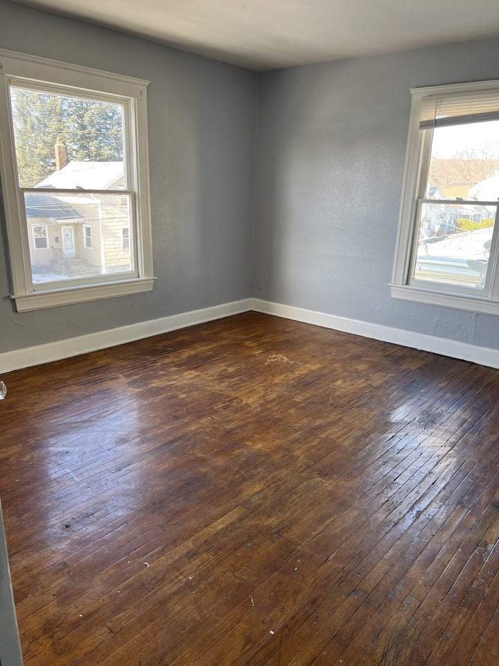 909 S State Ave #NA - Photo 7 of 23