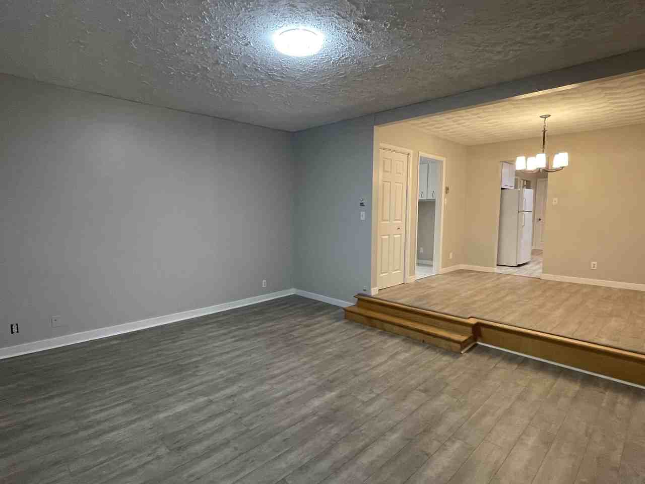 5 Scarborough Ave Main Fl - Photo 3 of 22