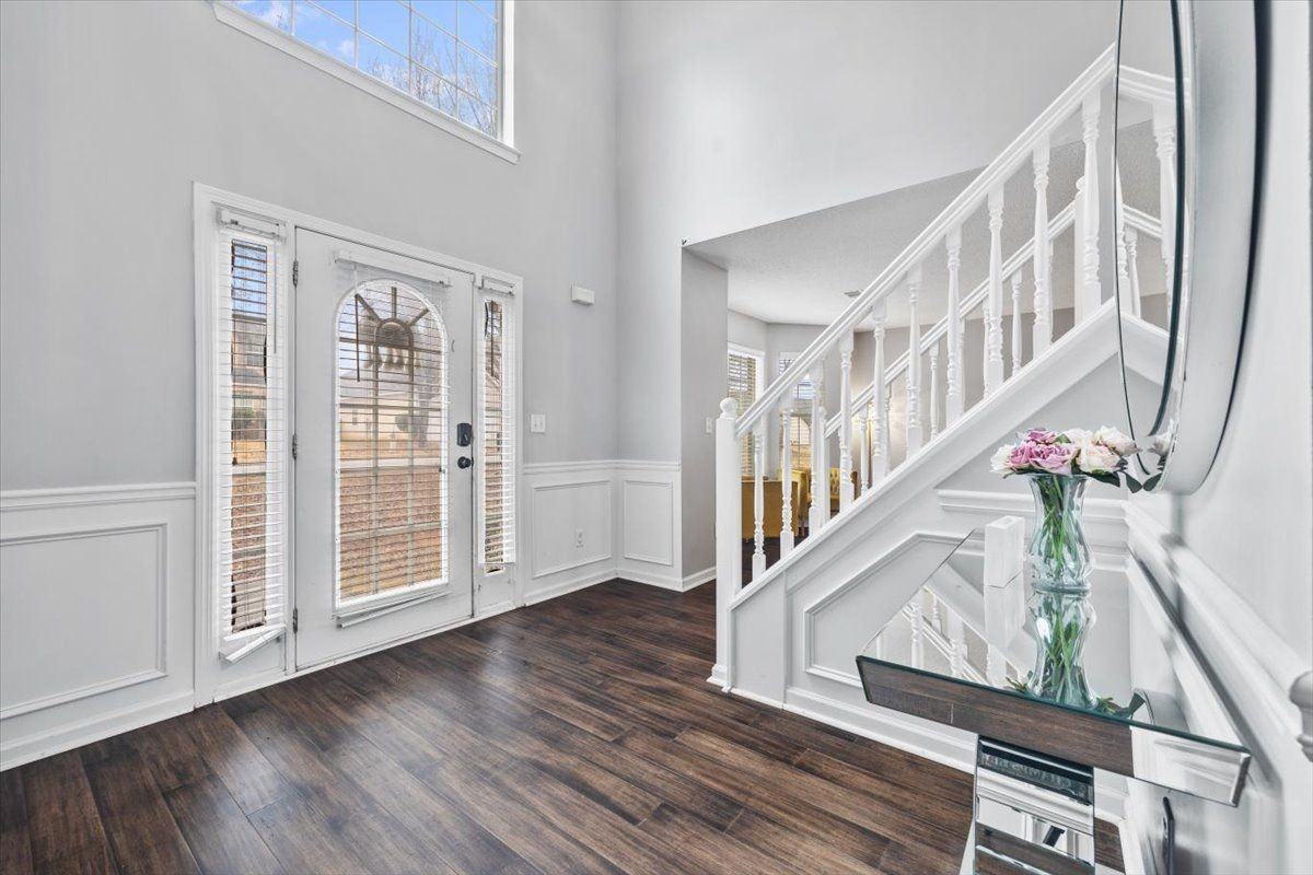 6876 Foxfire Pl - Photo 3 of 25