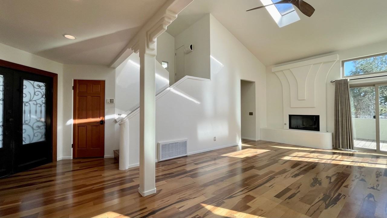 591 Bluerock Dr - Photo 2 of 23