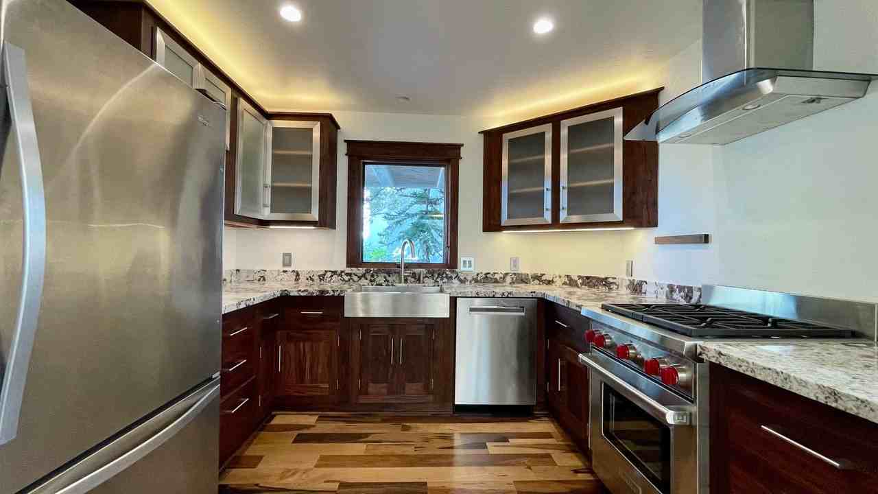 591 Bluerock Dr - Photo 7 of 23