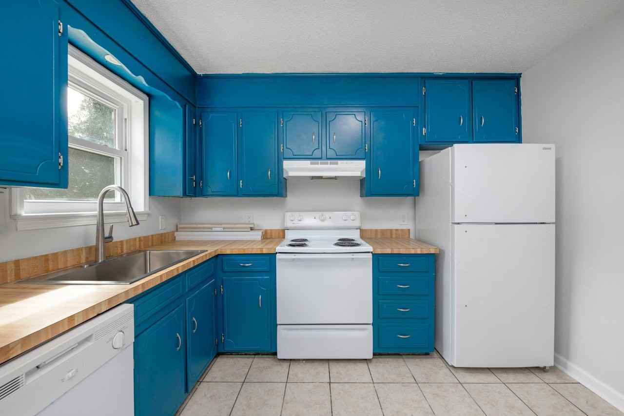 4818 Tradewinds Dr - Photo 2 of 14