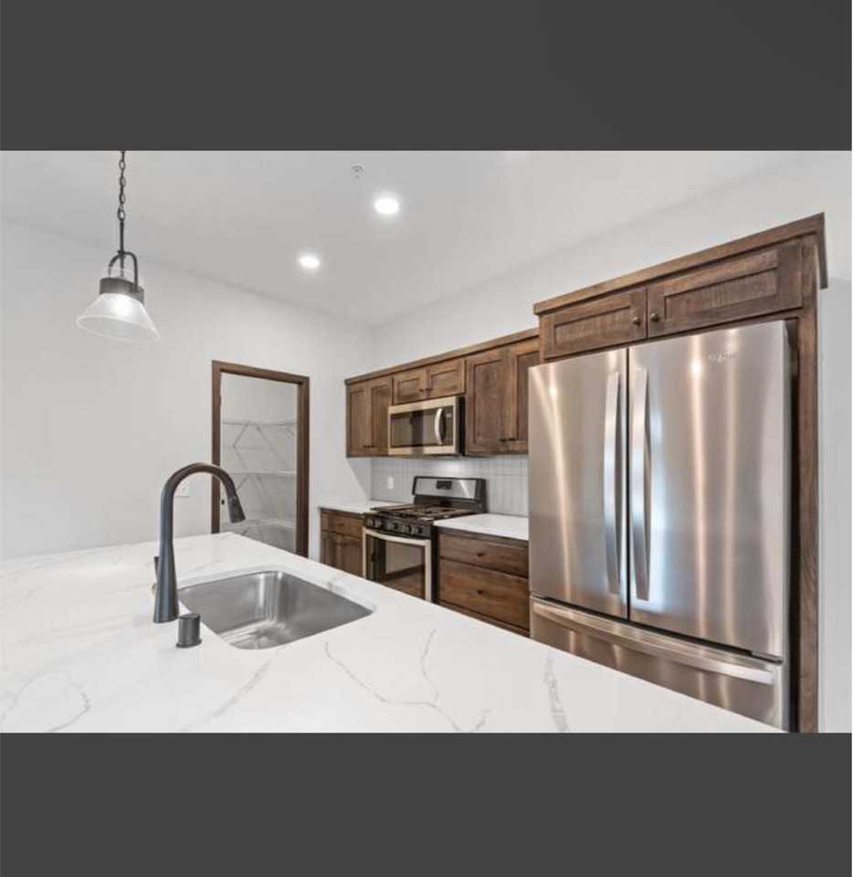 10277 3rd St Ne #A - Photo 6 of 19