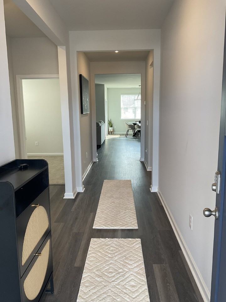 535 Respite St - Photo 3 of 22