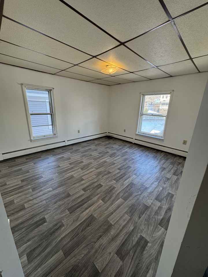 11 Lunny Ct - Photo 2 of 8