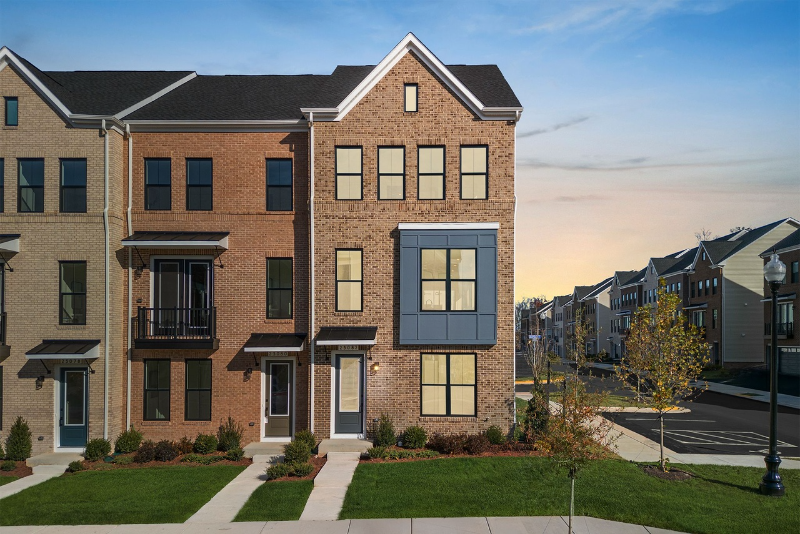 23082 Soaring Heights Ter - Photo 3 of 20