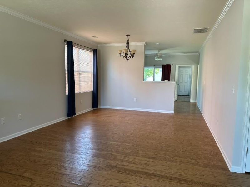 1159 Burns Blvd - Photo 2 of 14