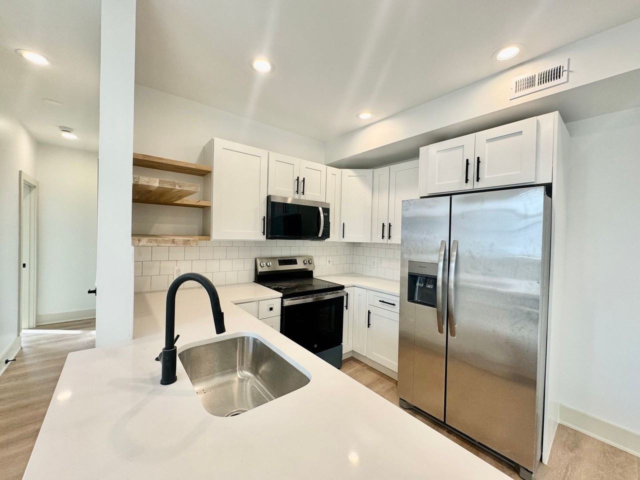 1802 11th Street, NW - Photo 2 of 37