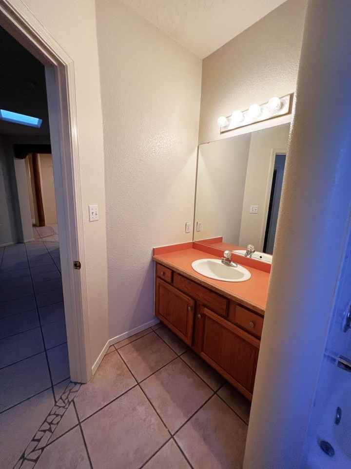 740 Canyon Point Rd - Photo 6 of 24