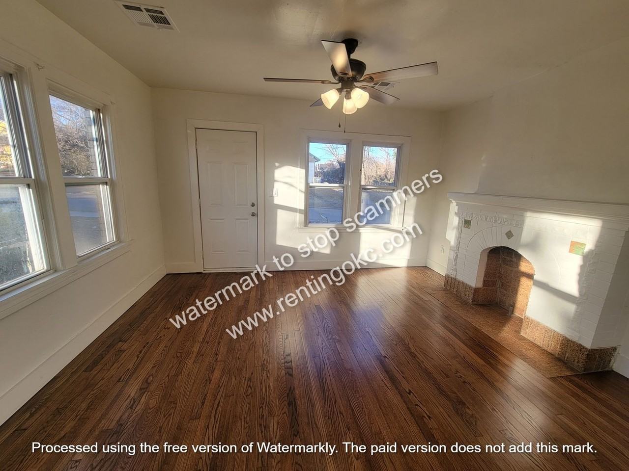 1508 E Park Pl - Photo 3 of 15