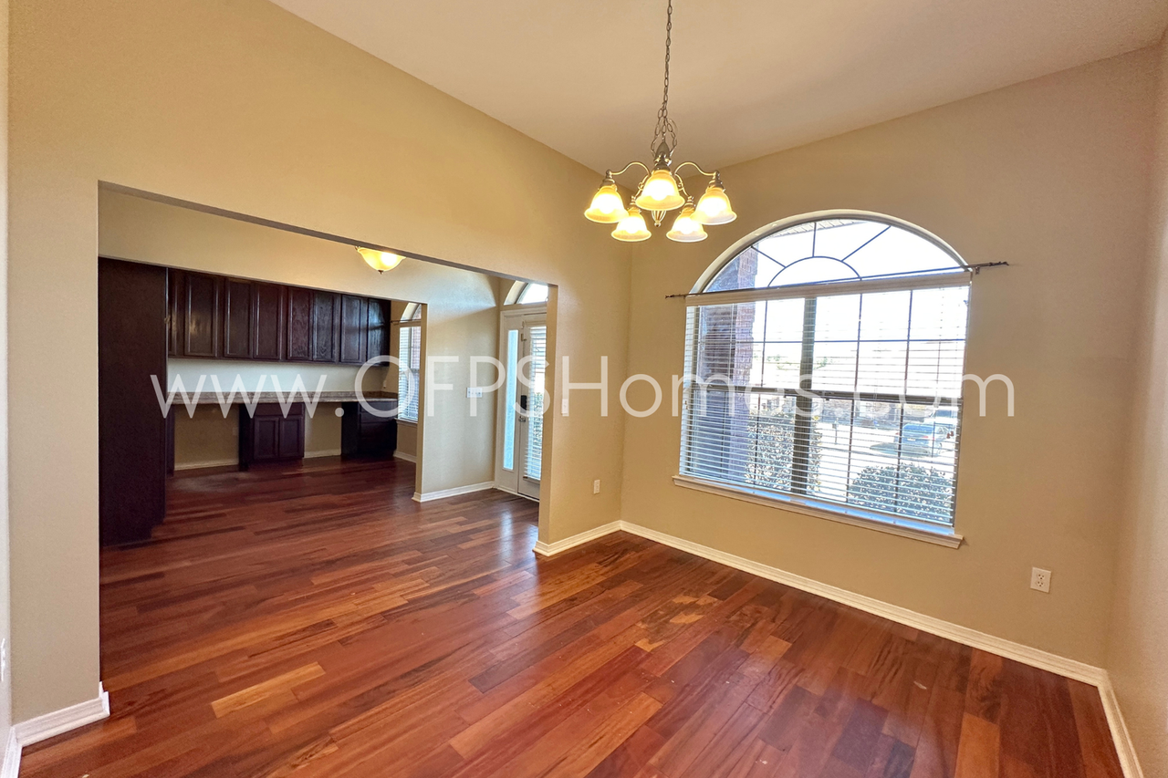 2837 Shoni Dr - Photo 7 of 32