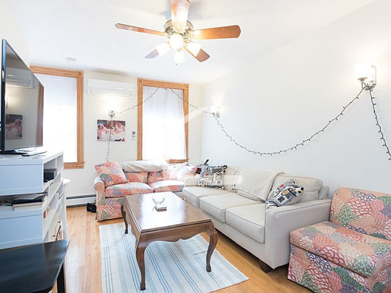 91 Myrtle St - Photo 2 of 8