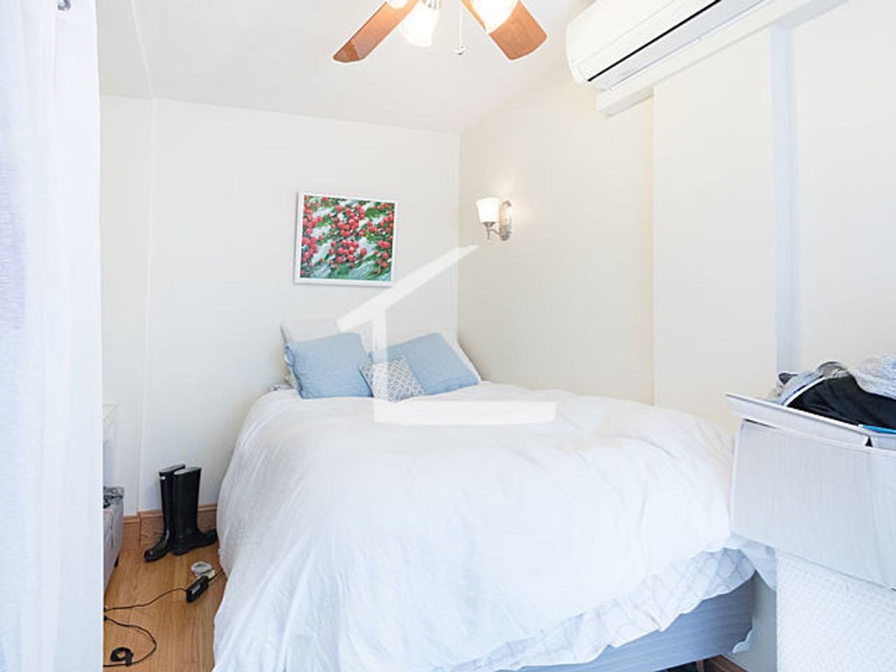 91 Myrtle St - Photo 4 of 8