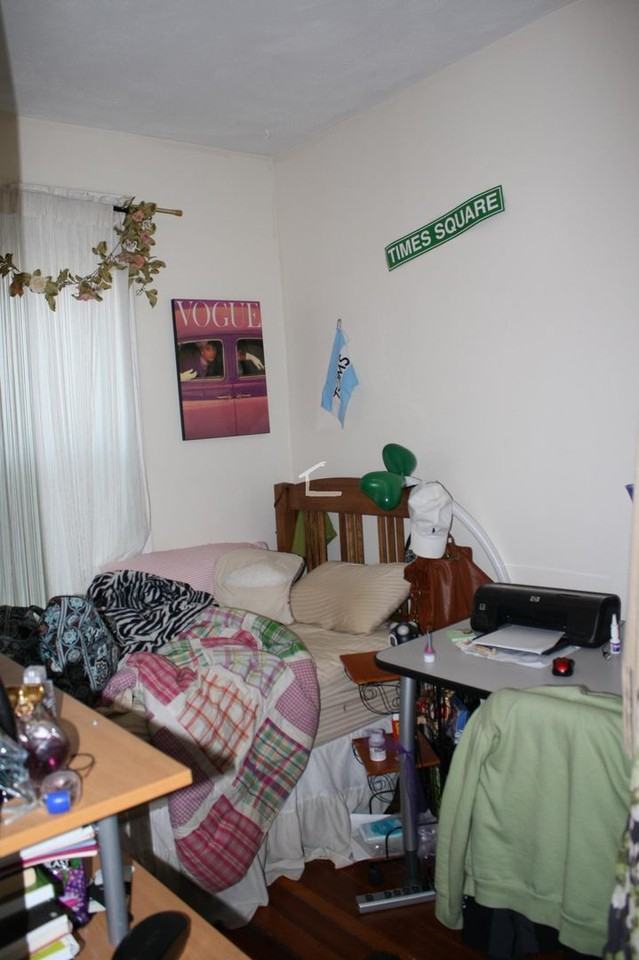 23 Phillips St - Photo 2 of 6