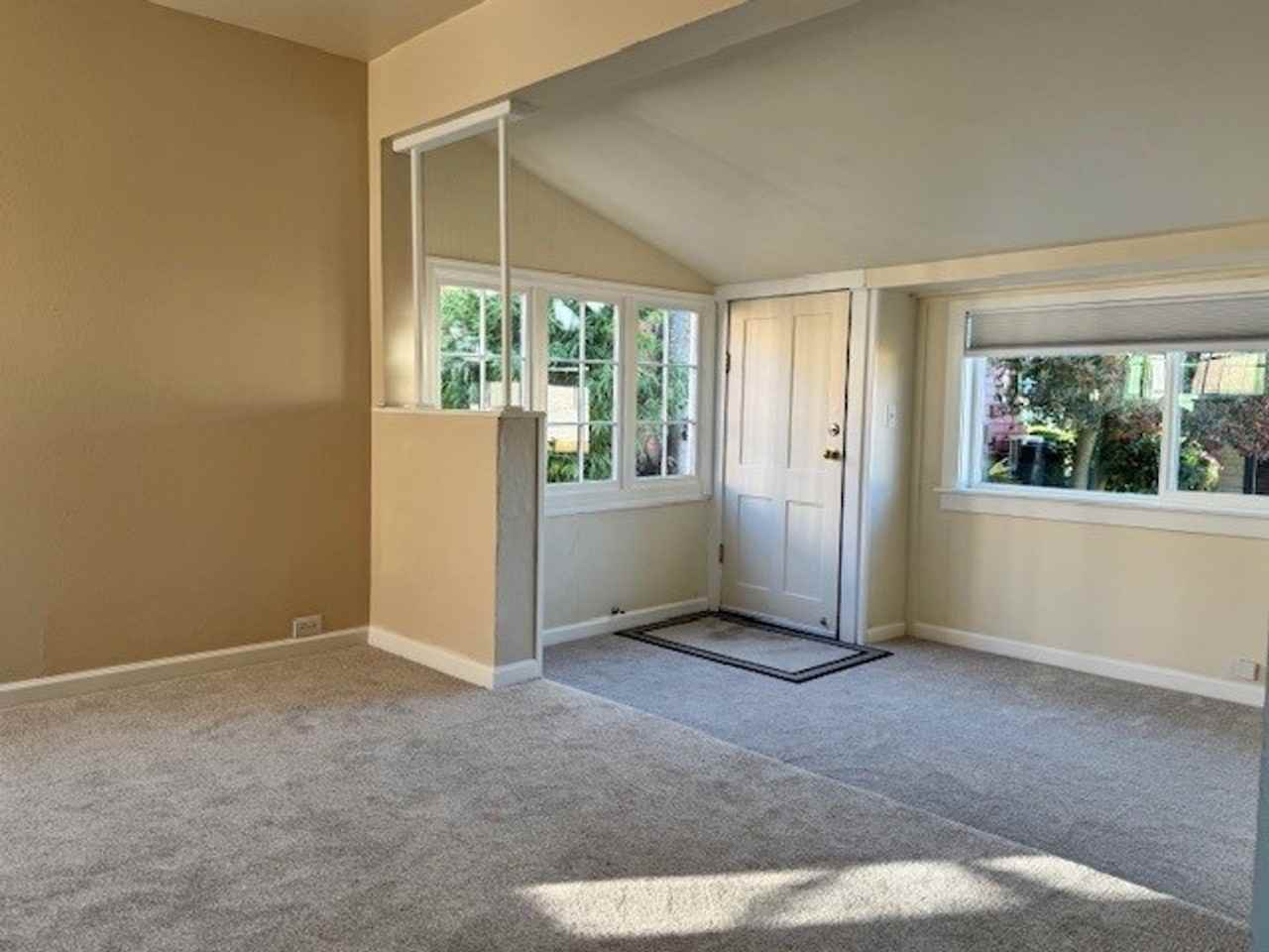 3526 Sw Austin St - Photo 3 of 17