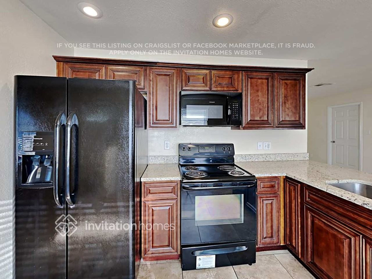 20025 N 18th Dr - Photo 6 of 18