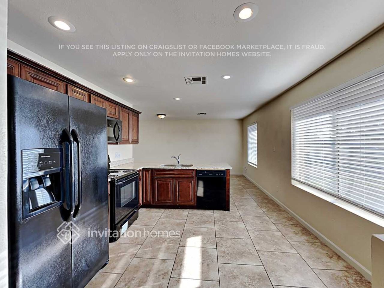 20025 N 18th Dr - Photo 7 of 18