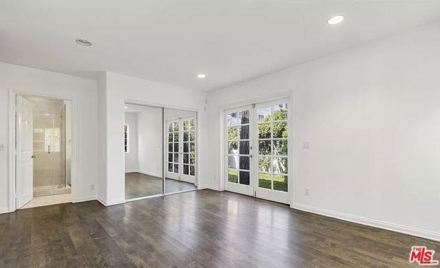 352 S Oakhurst Dr - Photo 3 of 8