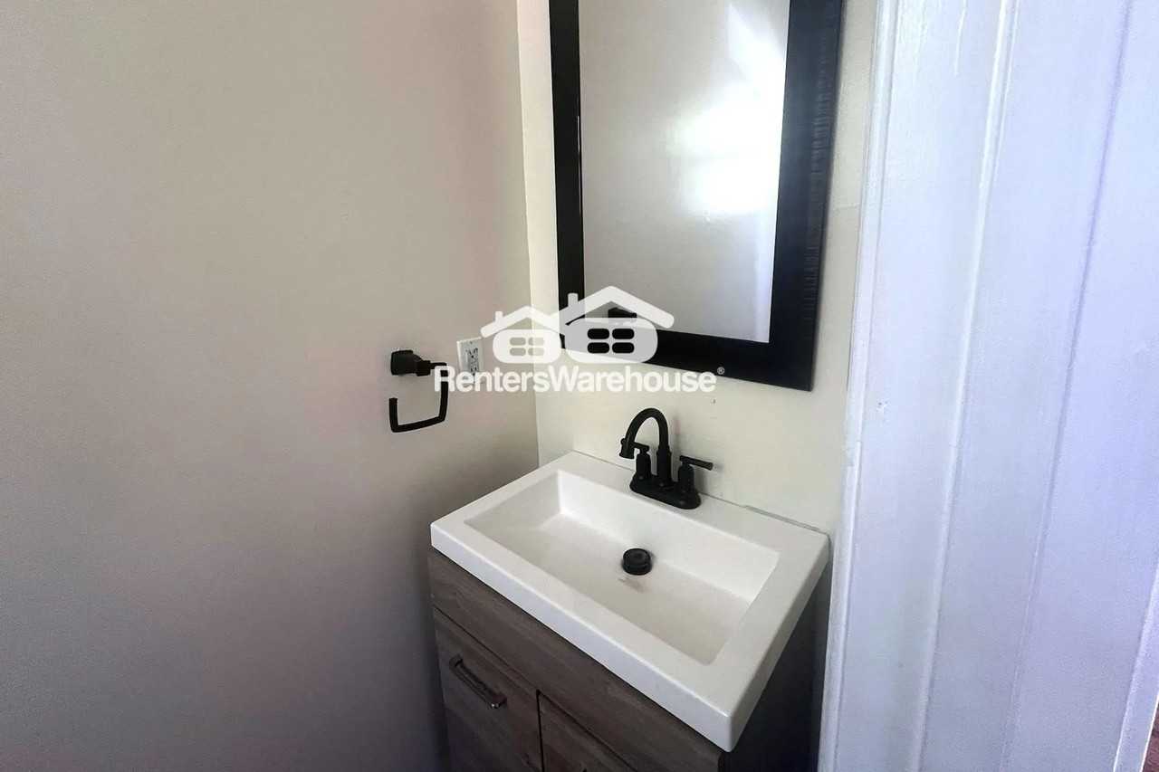 2796 Alix Way - Photo 3 of 35