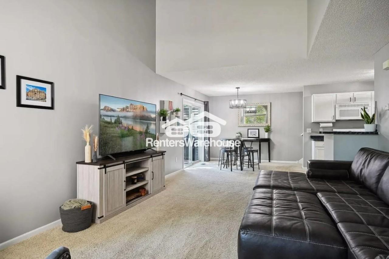 11199 16th St Ne - Photo 3 of 23