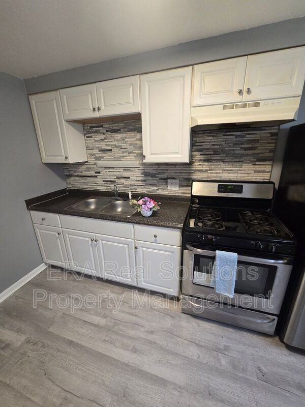 1612 E 25th Ave - Photo 2 of 21