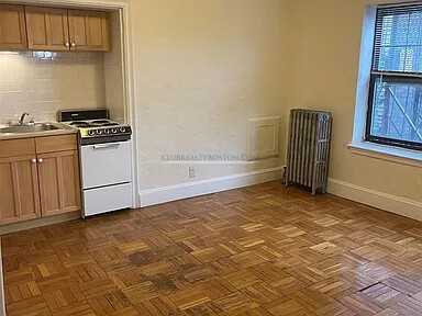 2 Elmwood Ave #35 - Photo 5 of 10