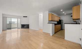 1033 3rd St #104 - Photo 1 of 1