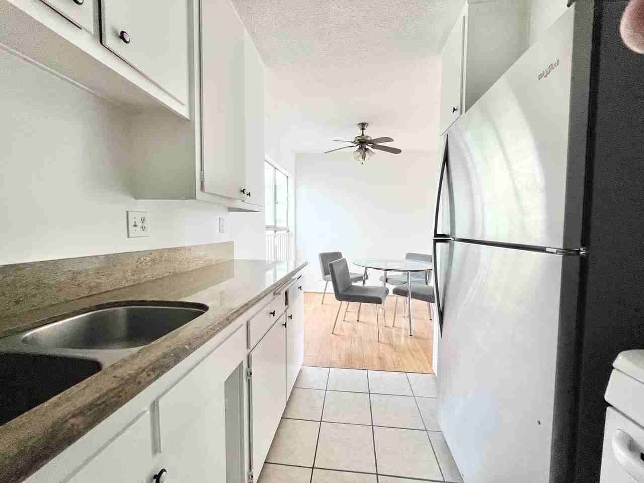 1144 N Orange Grove Ave #14 - Photo 3 of 15