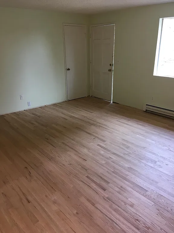 519 Sherman St Sw - Photo 2 of 20