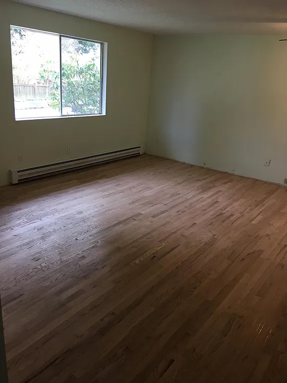 519 Sherman St Sw - Photo 3 of 20