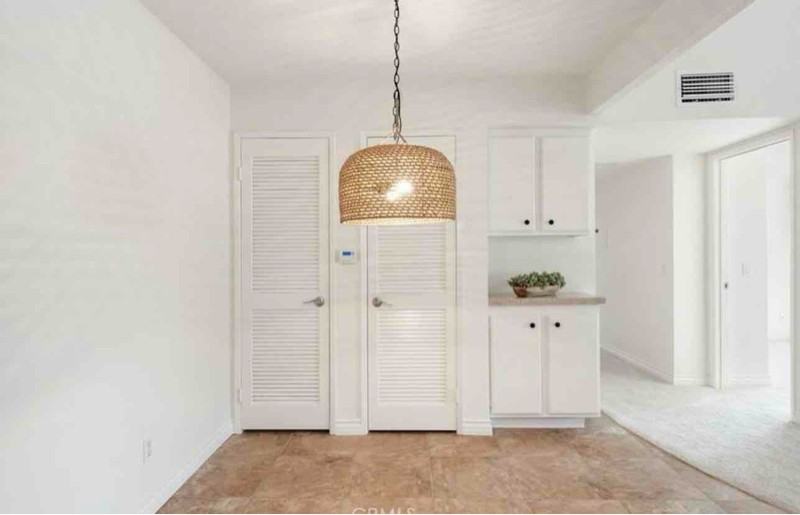 6 Country Mile Rd - Photo 3 of 20