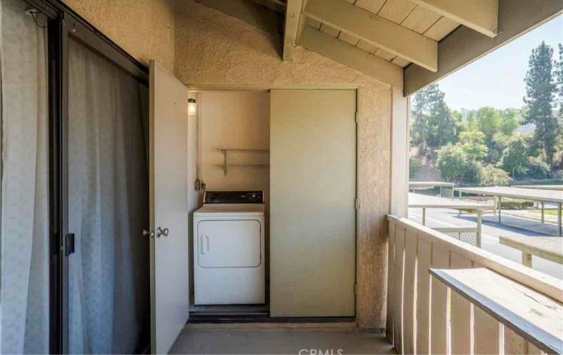 6 Country Mile Rd - Photo 5 of 20