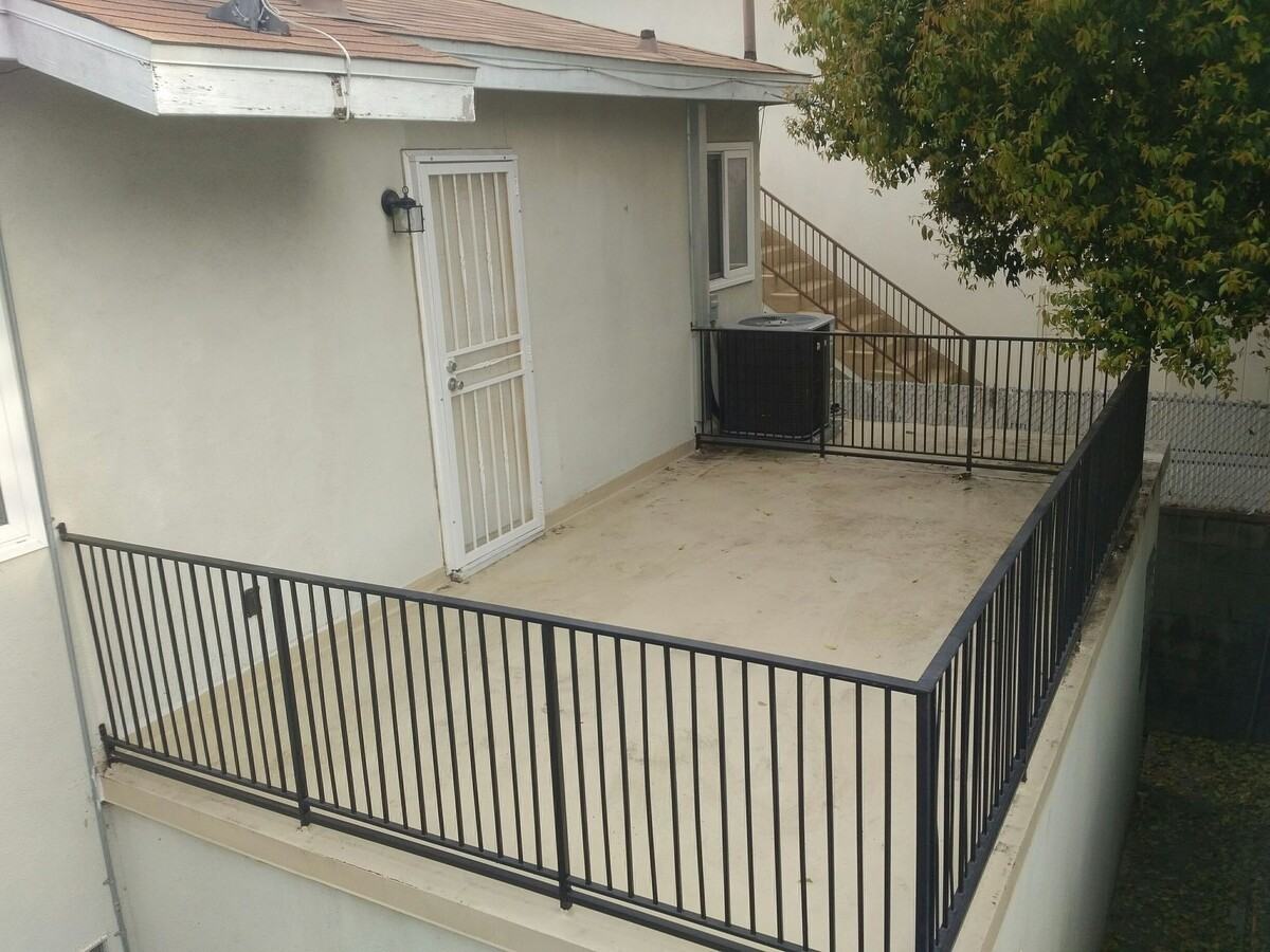 236 W Holly Ave #236HOLLY - Photo 2 of 11