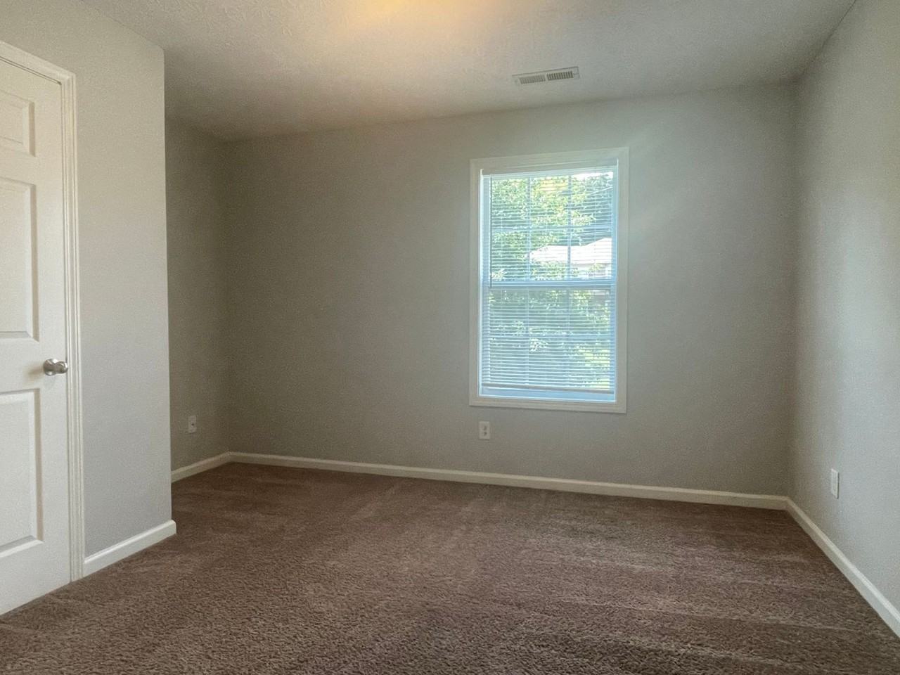 Upper and Lower Stone Apartments - Photo 3 of 50