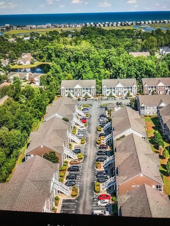 1025 Algonquin Drive #G - Photo 2 of 18