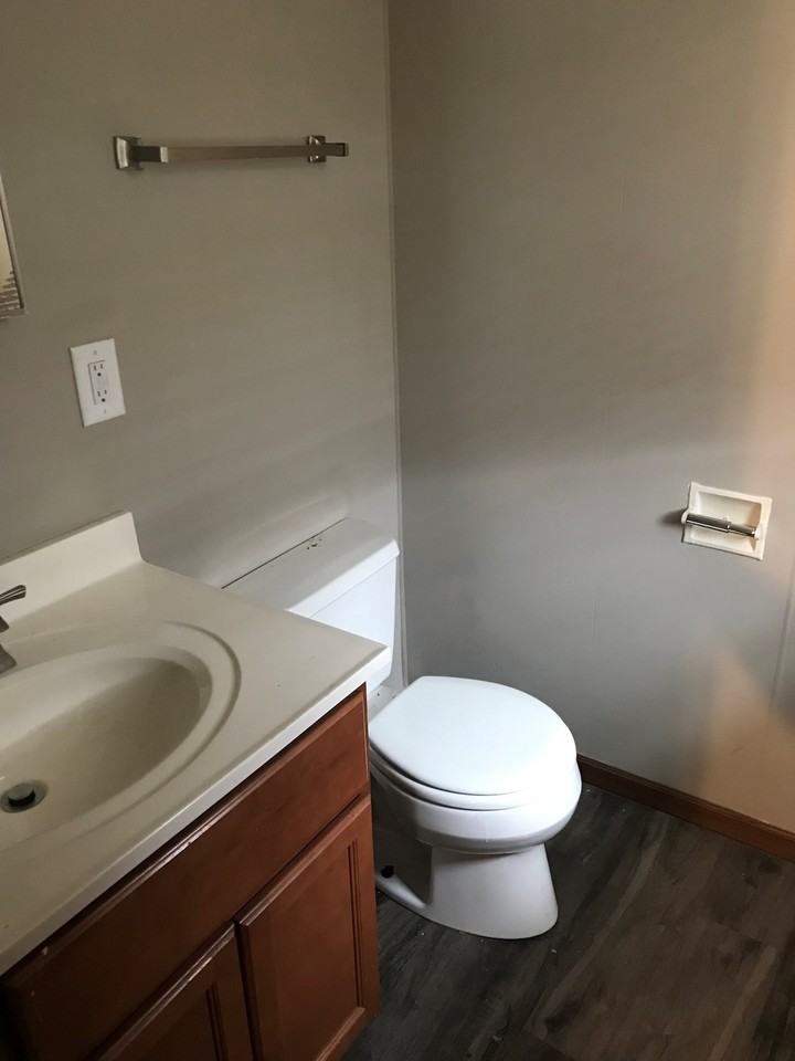 12221 Dearbourn Ave - Photo 2 of 9