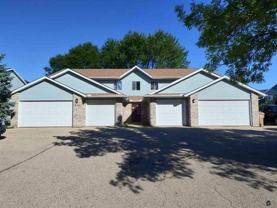 814 N Thompson Dr - Photo 1 of 1