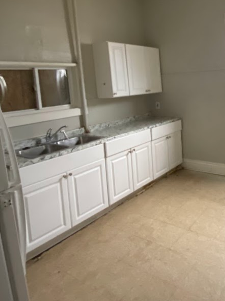 1238 Oleanda Ave - Photo 2 of 11