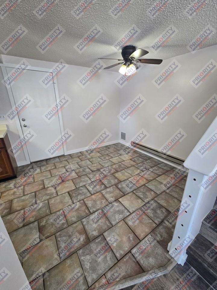 6907 Greensburgh Ave - Photo 2 of 21