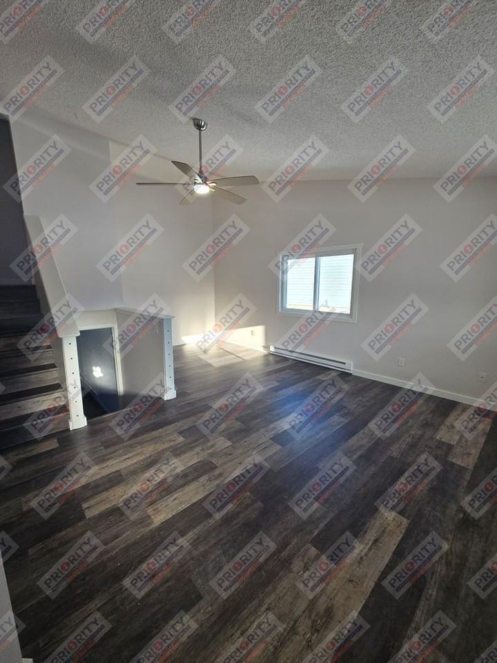 6907 Greensburgh Ave - Photo 3 of 18