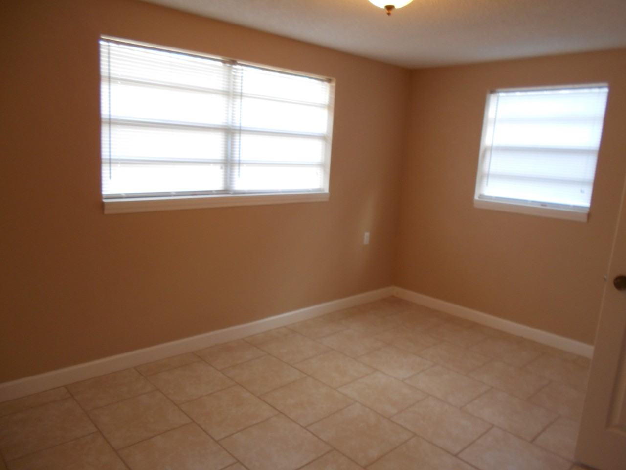 85 Bluff Rd - Photo 4 of 10