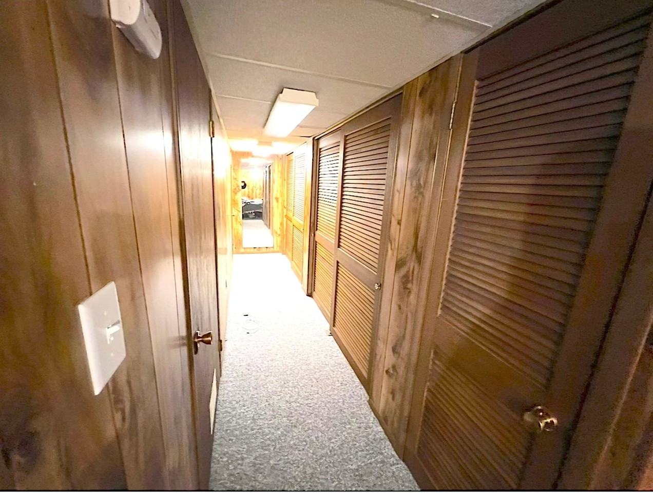 521 S 9th St - Photo 3 of 18