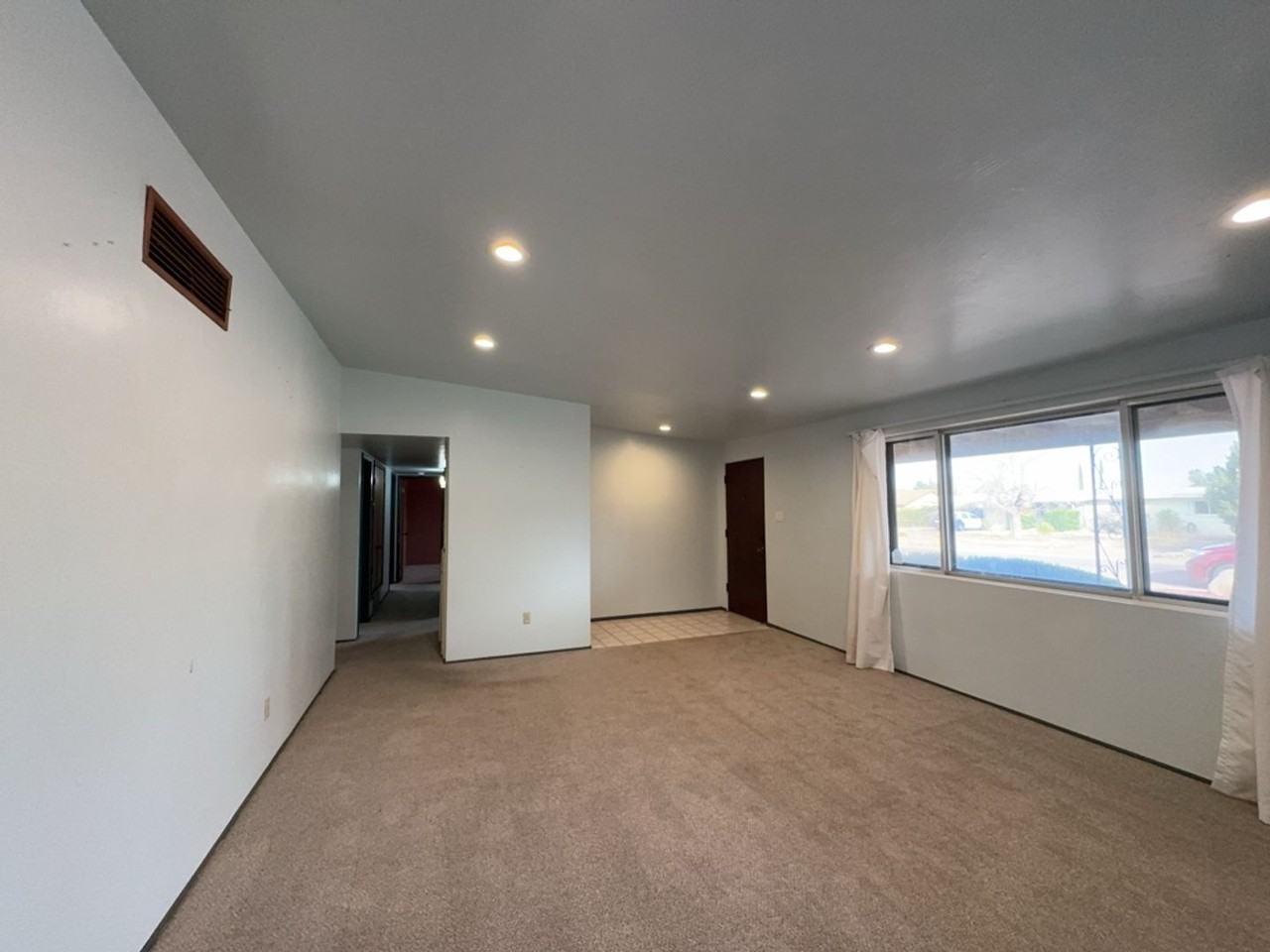 189 E James Dr - Photo 4 of 27