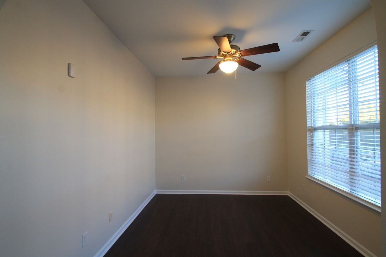 219 Dawn Mist Ln - Photo 7 of 36